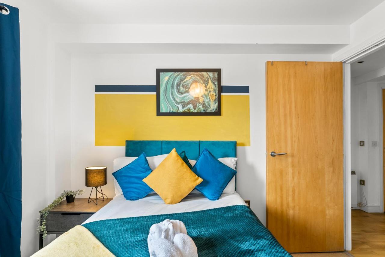 Enchanting Bristol Abode -Sleeps 6 With Balcony! Exteriör bild